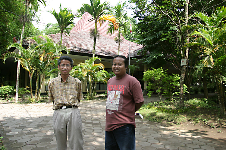 PAV2-Iswahardi-&-Murti 
